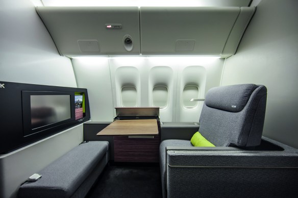 TAM First Class 2012 03